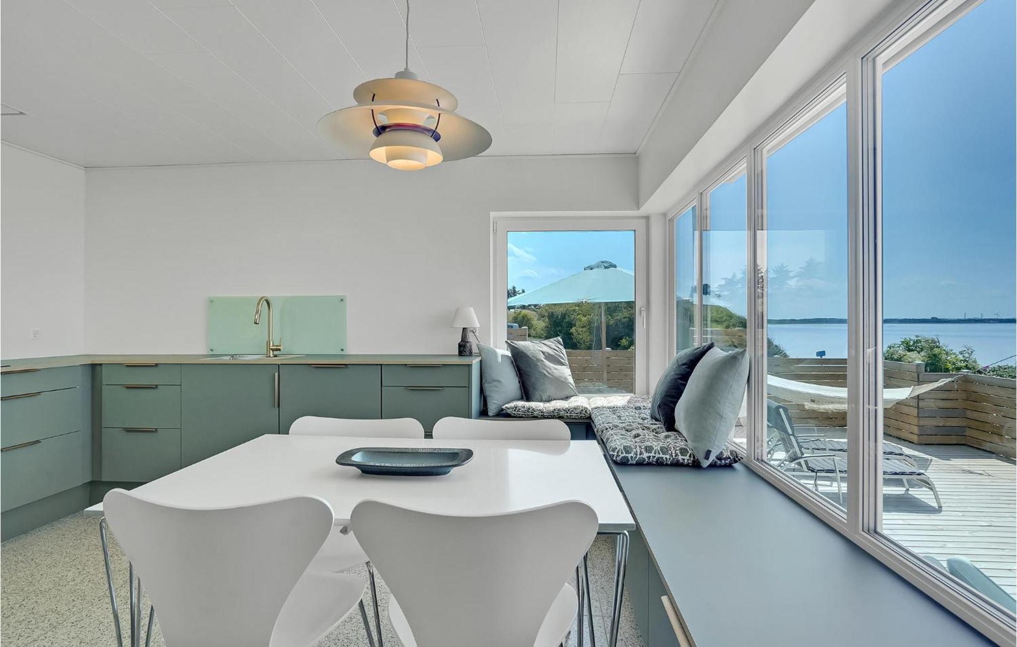 Lovely Home In Spottrup With Wifi Lihme エクステリア 写真