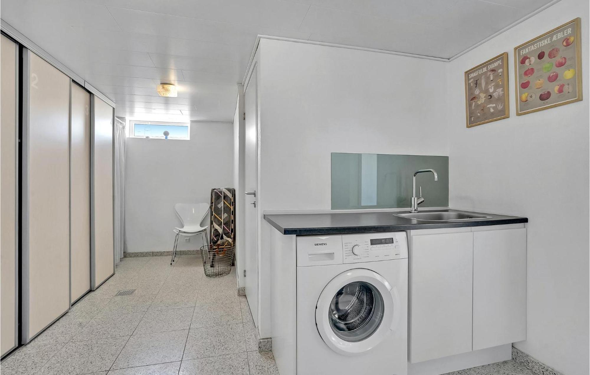 Lovely Home In Spottrup With Wifi Lihme エクステリア 写真